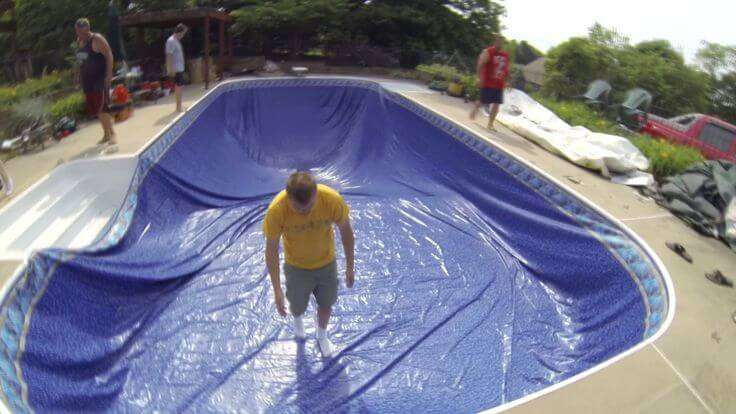 Installing vinyl liner pool with steel frame: cost and materials guide